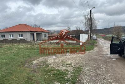 Teren de 1401 mp, în Periferie - 5
