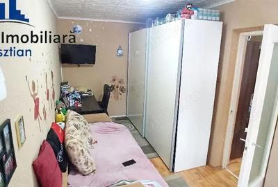 Apartament cu 2 camere nedecomandat în Micro 14 - 5