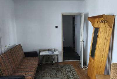 Garsonieră decomandată în Precista - 6