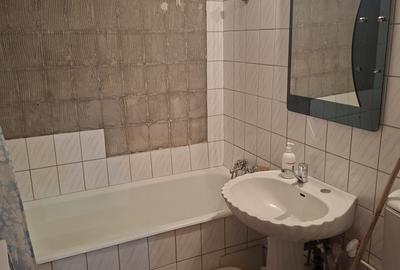 Apartament cu 3 camere decomandat în Ghencea - 6