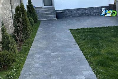 Casă cu 5 camere cu Teren 280 Mp în Lipovei