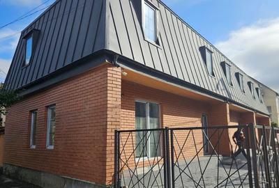 Apartament cu 3 camere în Ultracentral