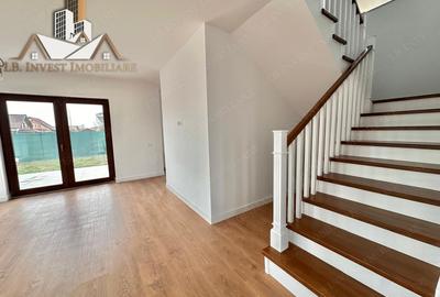 Duplex cu 5 camere cu Teren 304 Mp în Dumbrăvița - 1