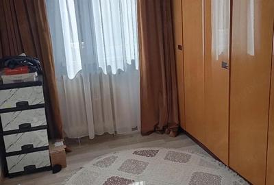 Apartament cu 2 camere semidecomandat în Casa de Cultură - 1