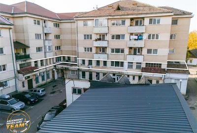Apartament cu 18 camere decomandat în Central - 18