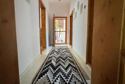 Casă cu 4 camere în Plopu (Dărmănești) - 3