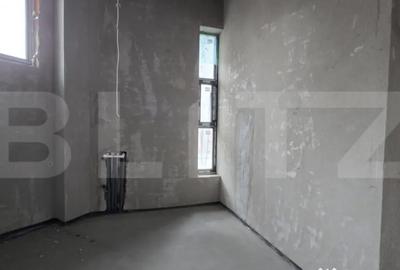 Spațiu comercial, de 250 mp, în Semicentral - 4