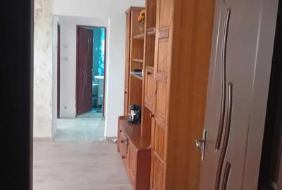 Inchiriez apartament decomandat visoi 3 - 4