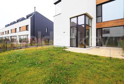 Duplex cu 4 camere în Tunari