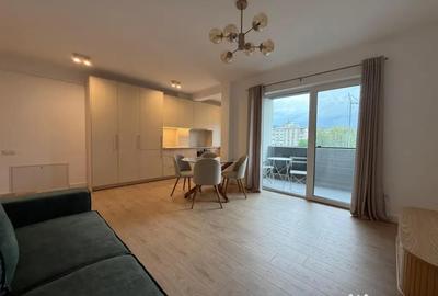 Apartament cu 2 camere semidecomandat în Republicii