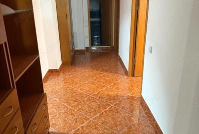 Apartament cu 4 camere decomandat în Baicului - 2