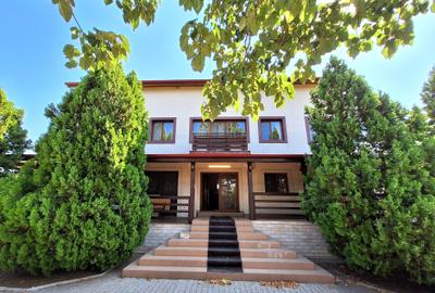Vanzare vila S + P + 1 + M, Tancabesti , teren: 1.196 mp, comision 0% - 10