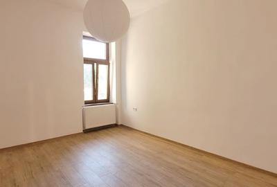 De vânzare apartament 3 camere, renovat, zonă semicentrală - 5