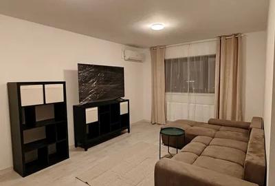 Apartament cu 3 camere semidecomandat, mobilat în Pantelimon