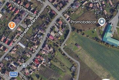 Teren de 2460 mp, în Central