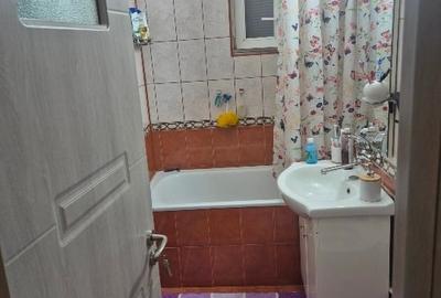 Apartament cu 2 camere decomandat, mobilat în Poarta 6 - 1
