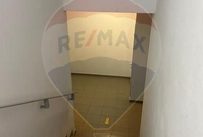 Spatiu comercial de inchiriat in zona Cetate - 6