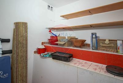 Casă cu 4 camere cu Teren 108 Mp în Schei - 21