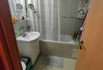 Apartament cu 2 camere decomandat în Scriitorilor