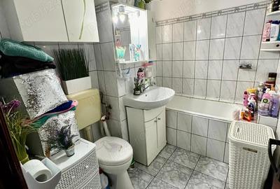 Apartament cu 2 camere, decomandat, pe Strada Cugir - 5