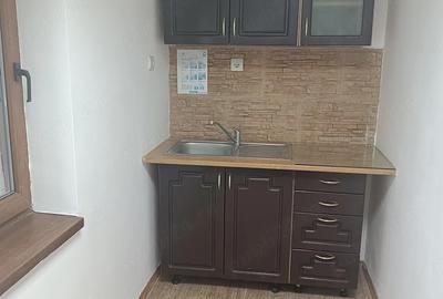 Apartament cu 4 camere decomandat în Techirghiol - 1