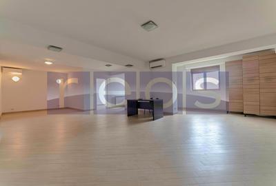 Apartament cu 3 camere semidecomandat în P-ța Dorobanți - 4