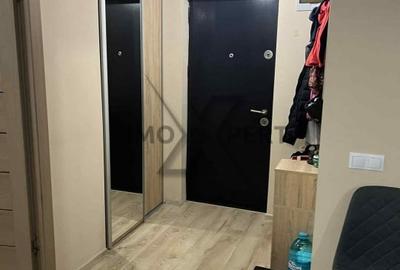 Apartament cu 2 camere, parcare, zona Vivo - 3