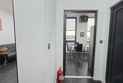 Spațiu comercial, de 585 mp, în Central - 17