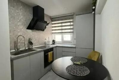 Vand apartament 3 camere complet renovat, etaj 5 10 - 1