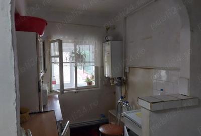 Garsonieră decomandată în Central - 3