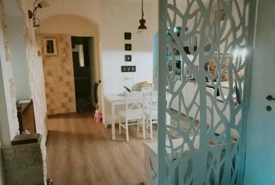 De inchiriat apart. cu 3 camere in Corni?a, aproape de spitale, UMFST