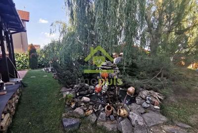 Casă cu 5 camere cu Teren 712 Mp în Moșnița Nouă