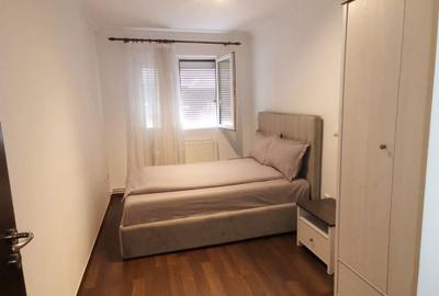 Apartament cu 3 camere decomandat în Central - 2