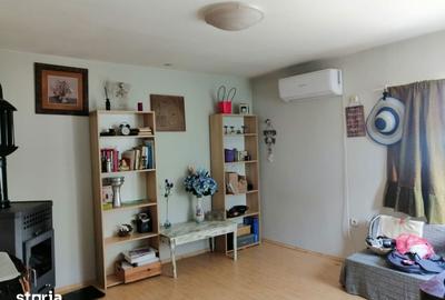 Casă cu 2 camere cu Teren 150 Mp în Tei - 10