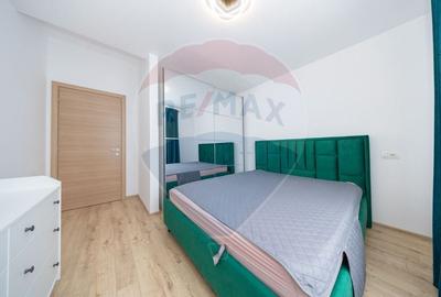 Apartament cu 2 camere semidecomandat în Tractorul - 8