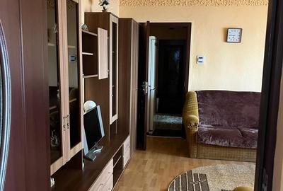 Apartament cu 2 camere semidecomandat în Tineretului - 2