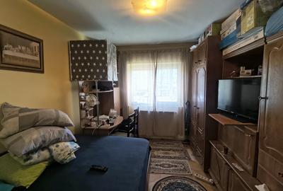 Apartament cu 3 camere decomandat, mobilat în ICIL - 8