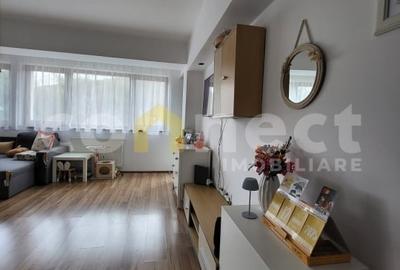 Apartament de 2 camere, semidecomandat, cu parcare. - 19