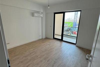 Apartament cu 3 camere decomandat în Tătărași - 2