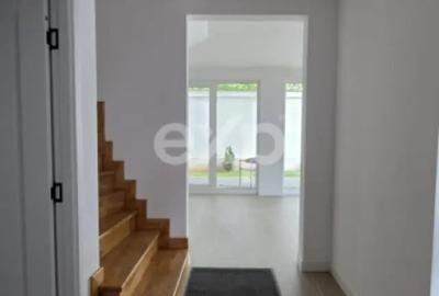 Casă cu 4 camere cu Teren 150 Mp în Central - 8