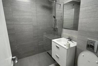 Apartament cu 3 camere decomandat, mobilat în Tomis III