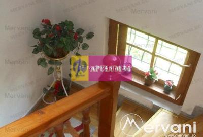 Vila de vanzare in Busteni - Zona Centrala - 10