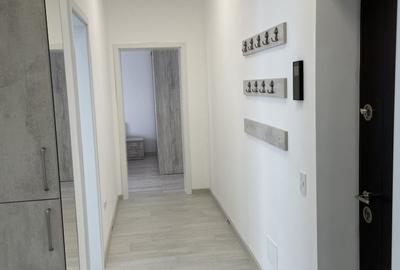 Proprietar, închiriez apartament 3 camere - 11