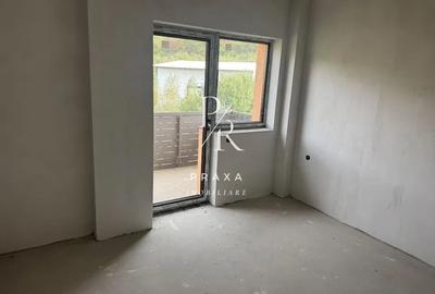 Apartament foarte spatios, 5 camere, 134 mp, zona Stejarului! Apartament foarte spatios, 5 camere, 134 mp, zona Stejarului! - 2