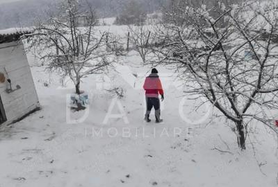 Casă cu 6 camere cu Teren 1200 Mp în Sângeorgiu de Mureș - 1