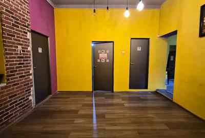 Imobil parter  - zona centrala -str Decebal colt cu Mircea cel Batran/84 mp - 12