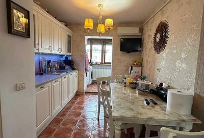 Apartament cu 3 camere semidecomandat în Crângași - 1