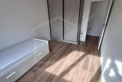 Apartament cu 3 camere semidecomandat, mobilat în Florești - 3