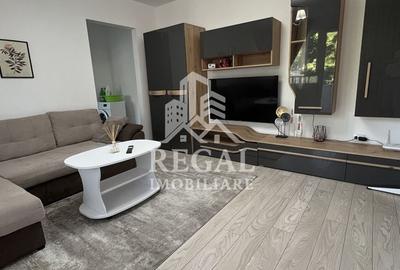 Apartament cu 2 camere semidecomandat, mobilat în Central