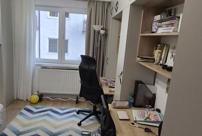 Apartament cu 3 camere decomandat în Ștrand - 5